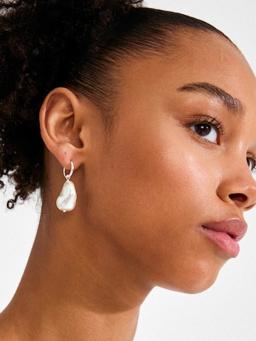 Pilgrim Kolczyki 'Radley' w kolorze srebrny