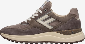 Floris van Bommel Sneakers ' DE TRIKKER 01 ' in Beige: front