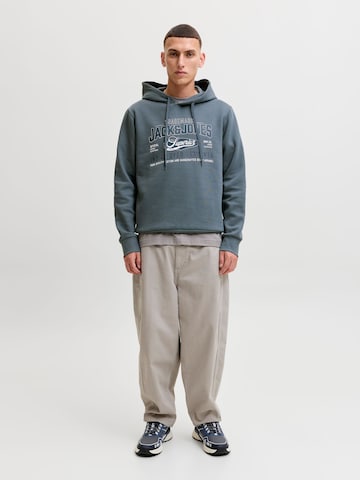 JACK & JONES Sweatshirt in Grey