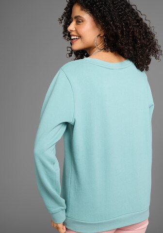 KangaROOS Sweatshirt in Blau