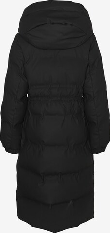 Vero Moda Curve Winter Coat 'NOE' in Black
