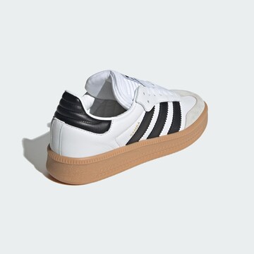 ADIDAS ORIGINALS Nízke tenisky 'Samba XLG' - biela