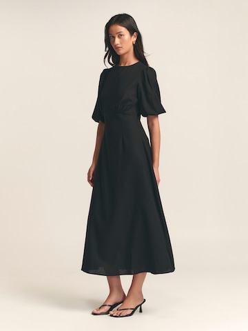 St MRLO Dress 'Kalinda' in Black
