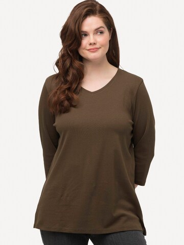Ulla Popken Shirt (GOTS) in Braun: Vorderseite