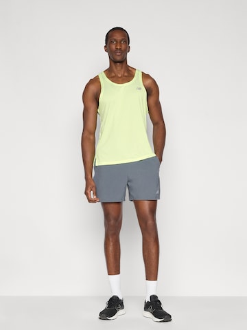 new balance Функциональная футболка 'Essentials' в Желтый