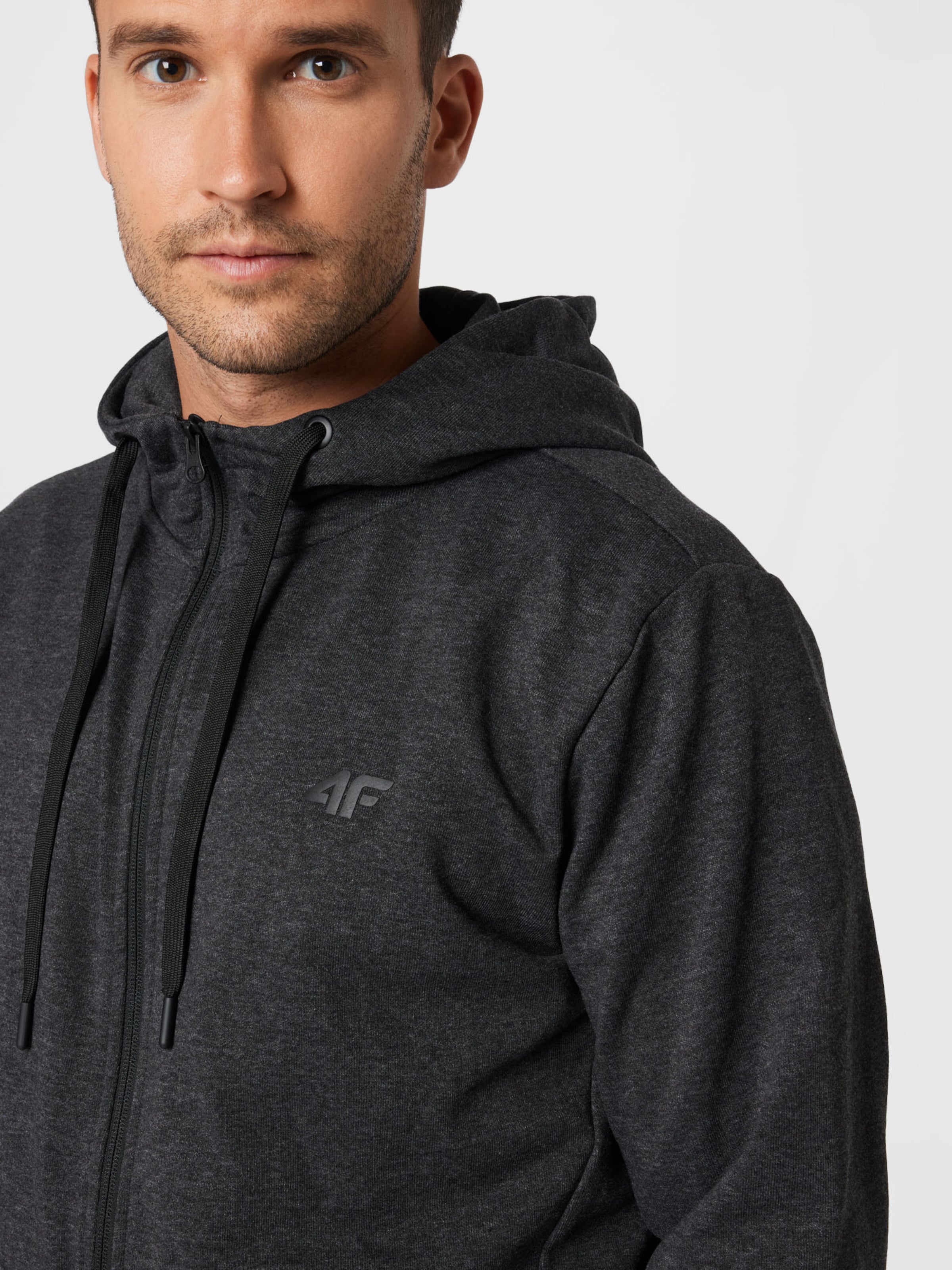 Männer Sportbekleidung 4F Sportsweatjacke in Dunkelgrau - DJ01282 Männer Sportbekleidung 4F Sportsweatjacke in Dunkelgrau - DJ01282