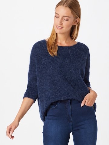 SOAKED IN LUXURY Sweater 'Tuesday' in Blue: front