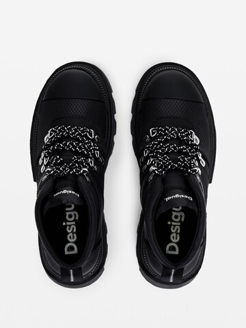 Desigual Botki sznurowane w kolorze czarny