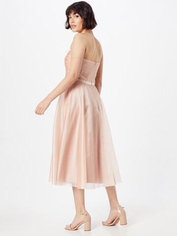 Robe de cocktail VM Vera Mont en rose