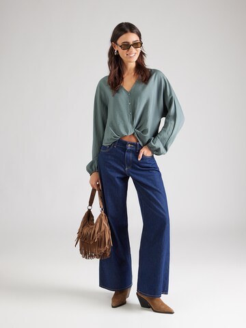 ABOUT YOU Blouse 'Orelia' in Green