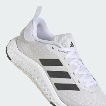 Pantofi sport 'Everyset Trainer' de la ADIDAS PERFORMANCE pe alb