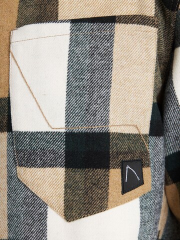 CHASIN' Regular fit Overhemd 'Axel Mick' in Beige