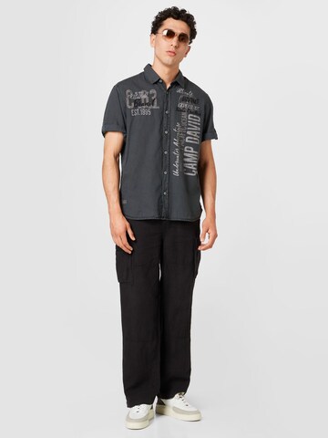 WEEKDAY Regular Cargo trousers 'Joshua' in Black