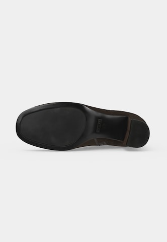 GUESS Stiefelette 'BERKLIE' in Braun: unten