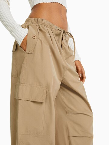 Bershka Wide Leg Hose in Beige