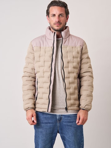 Manteau d’hiver Deeluxe en beige