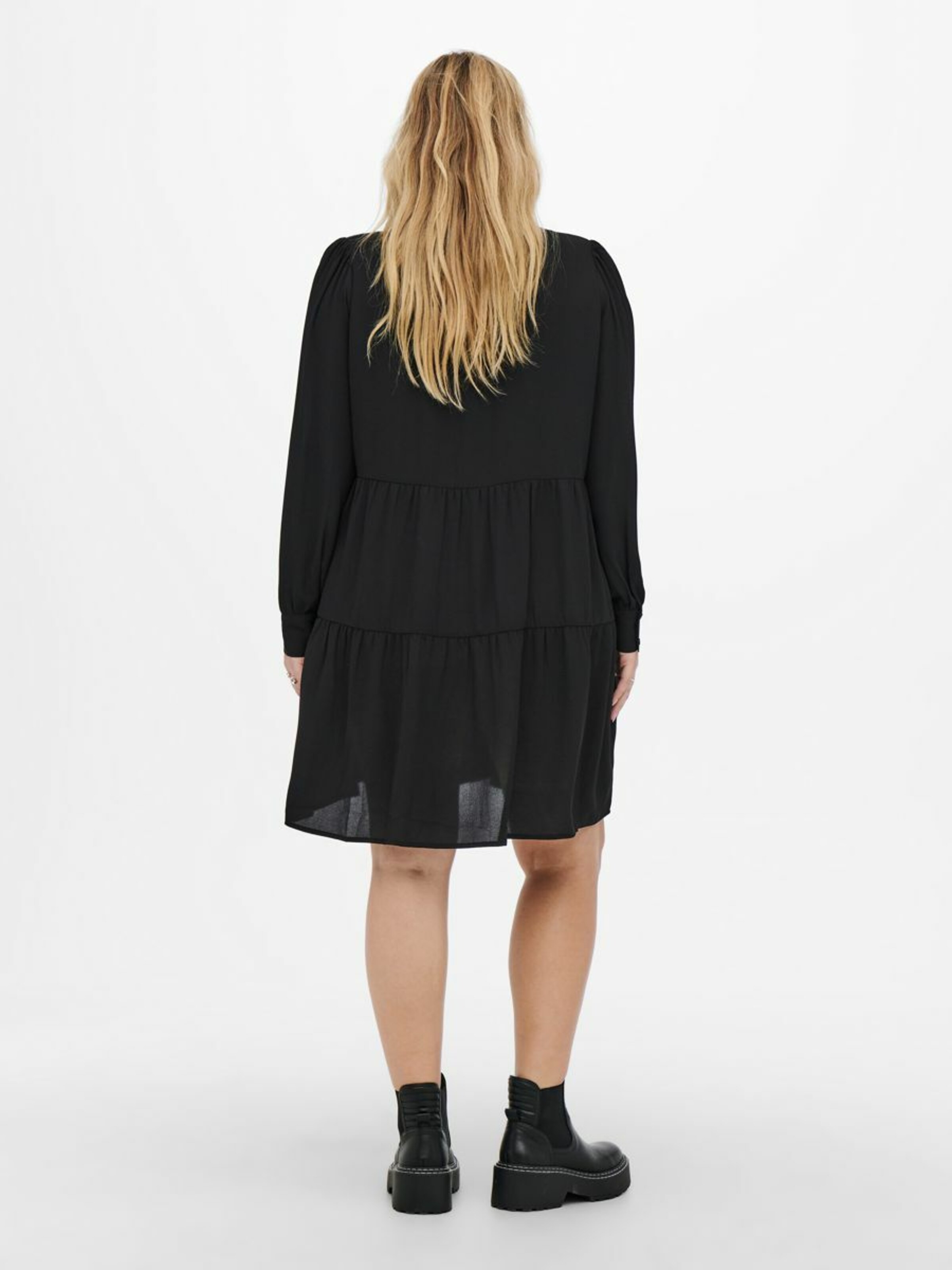 Vêtements Robe-chemise Elisabetha ONLY Carmakoma en Noir 