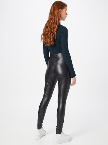 River Island Skinny Παντελόνι σε μαύρο