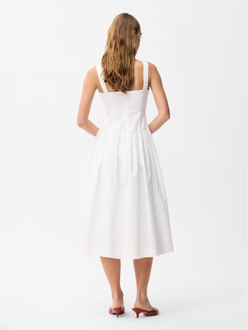 Robe adl en blanc