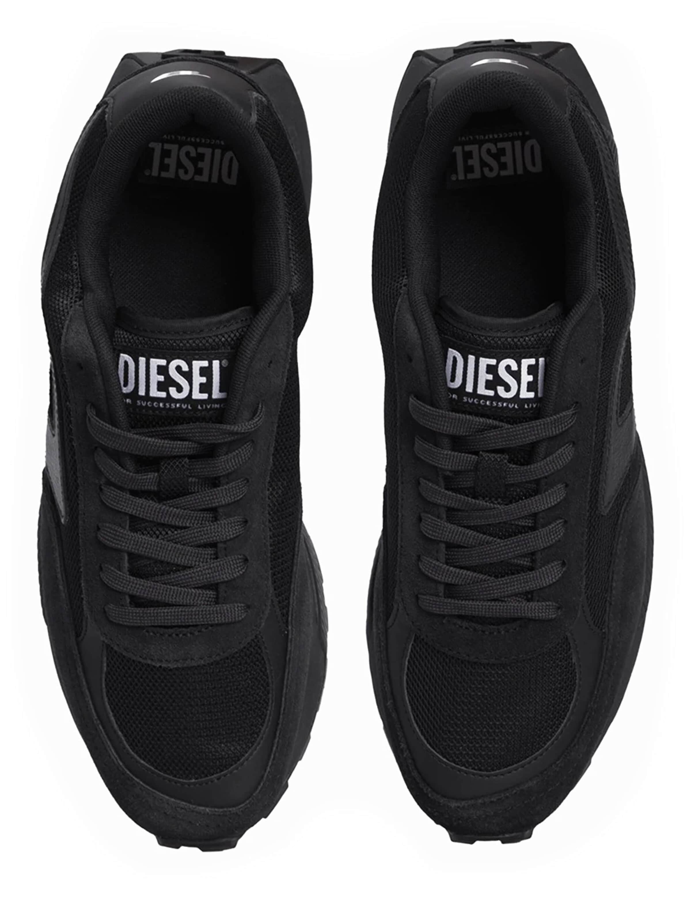 Baskets basses 'S-TYCHE D' DIESEL en noir