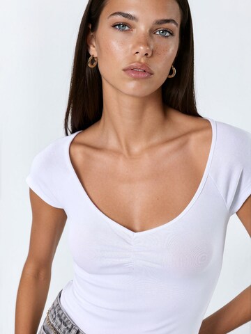 Busem T-Shirt in Weiß