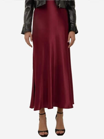 Gonna di Hiccup in rosso: frontale