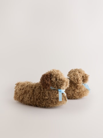 Next - Pantufa 'Dackel' em castanho