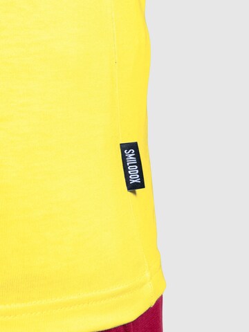 T-Shirt 'Pat' Smilodox en jaune