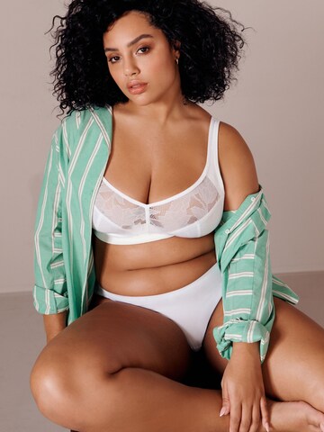 Minimiseur Soutien-gorge Next en blanc