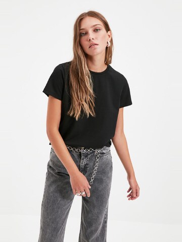 T-shirt Trendyol en noir : devant