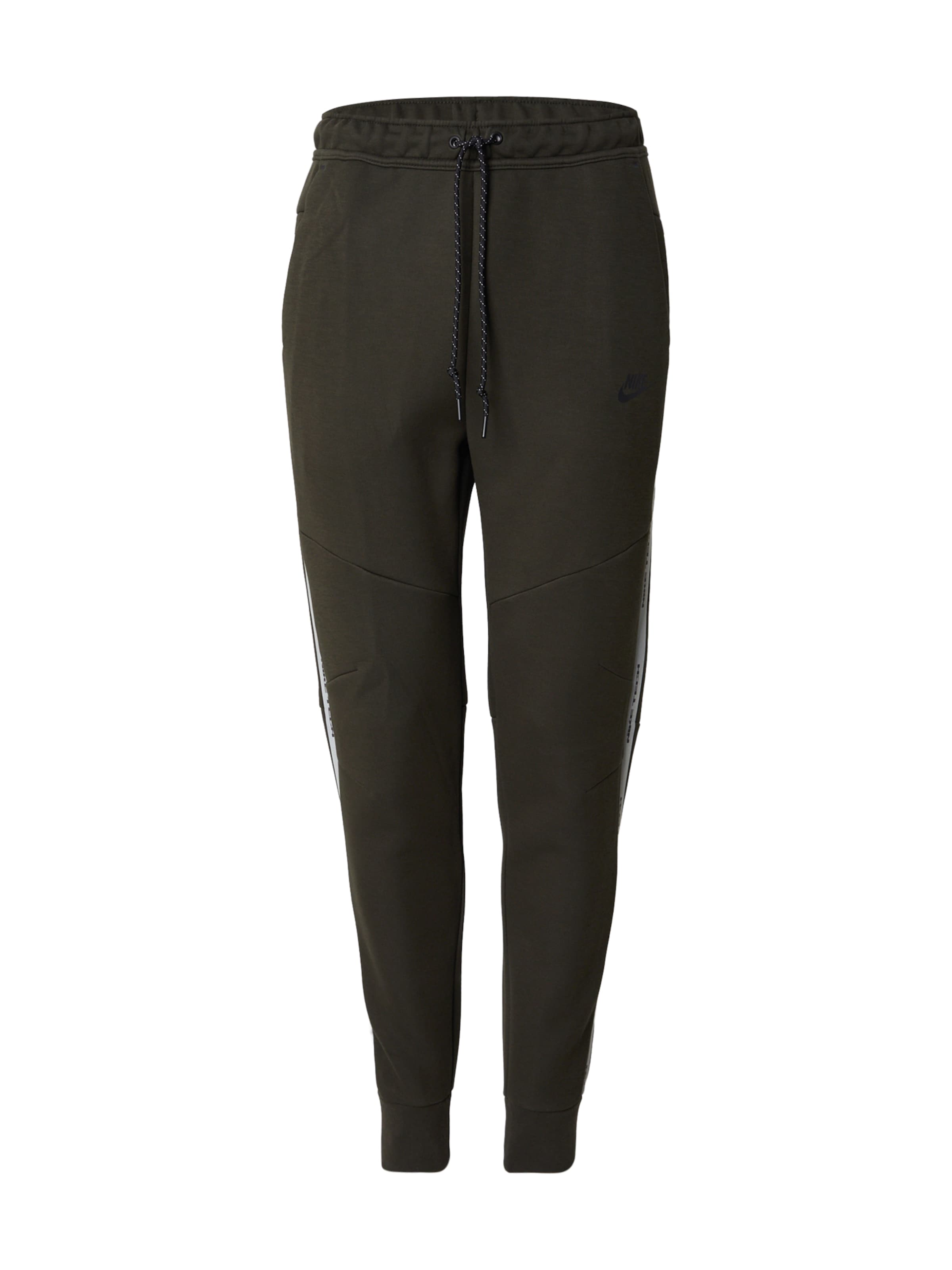 Nike SportswearTapered Hlače - zelena boja: prednji dio