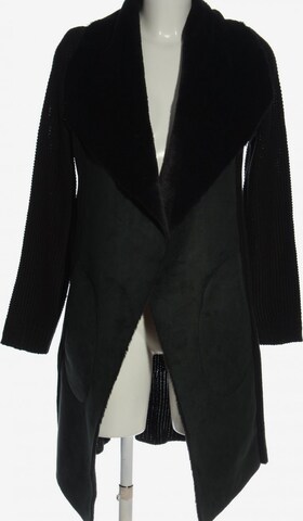 Beaumont Jacket & Coat in M in Green: front