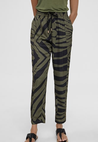 Lola Casademunt Regular Trousers in Green: front