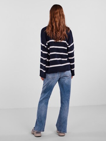 Pullover 'Nuska' di PIECES in blu