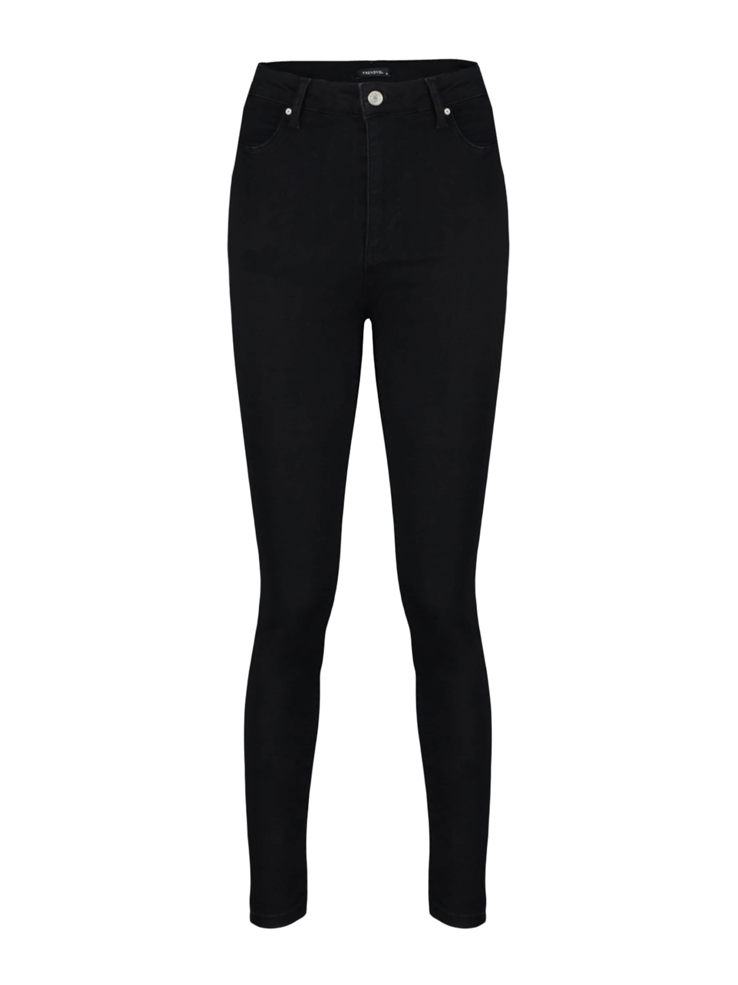 Trendyol - Skinny Calças de ganga em preto: frente