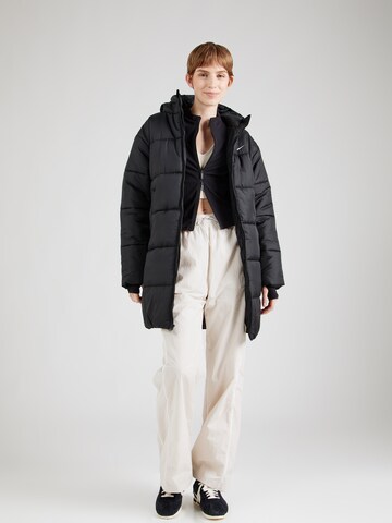 Nike Sportswear Between-season jacket in Black
