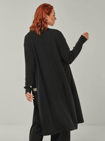 YOU LOOK PERFECT Loungewear in Black