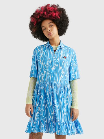 Tommy Jeans Shirt Dress in Blue: front