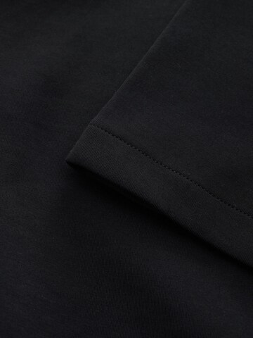 Next Póló - fekete