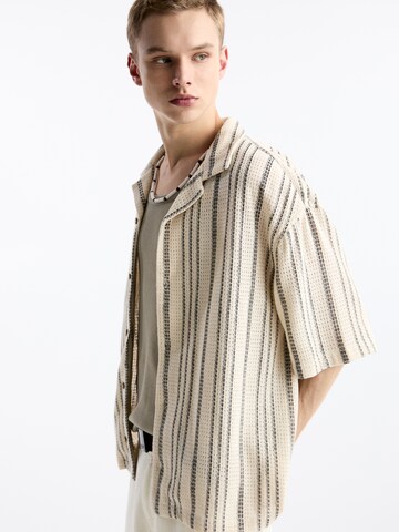 Pull&Bear Comfort fit Button Up Shirt in White
