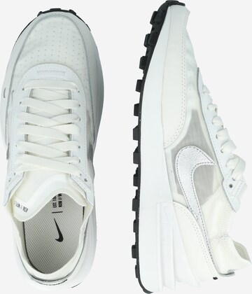 Nike Sportswear Ниски маратонки 'WAFFLE ONE ESS' в бяло
