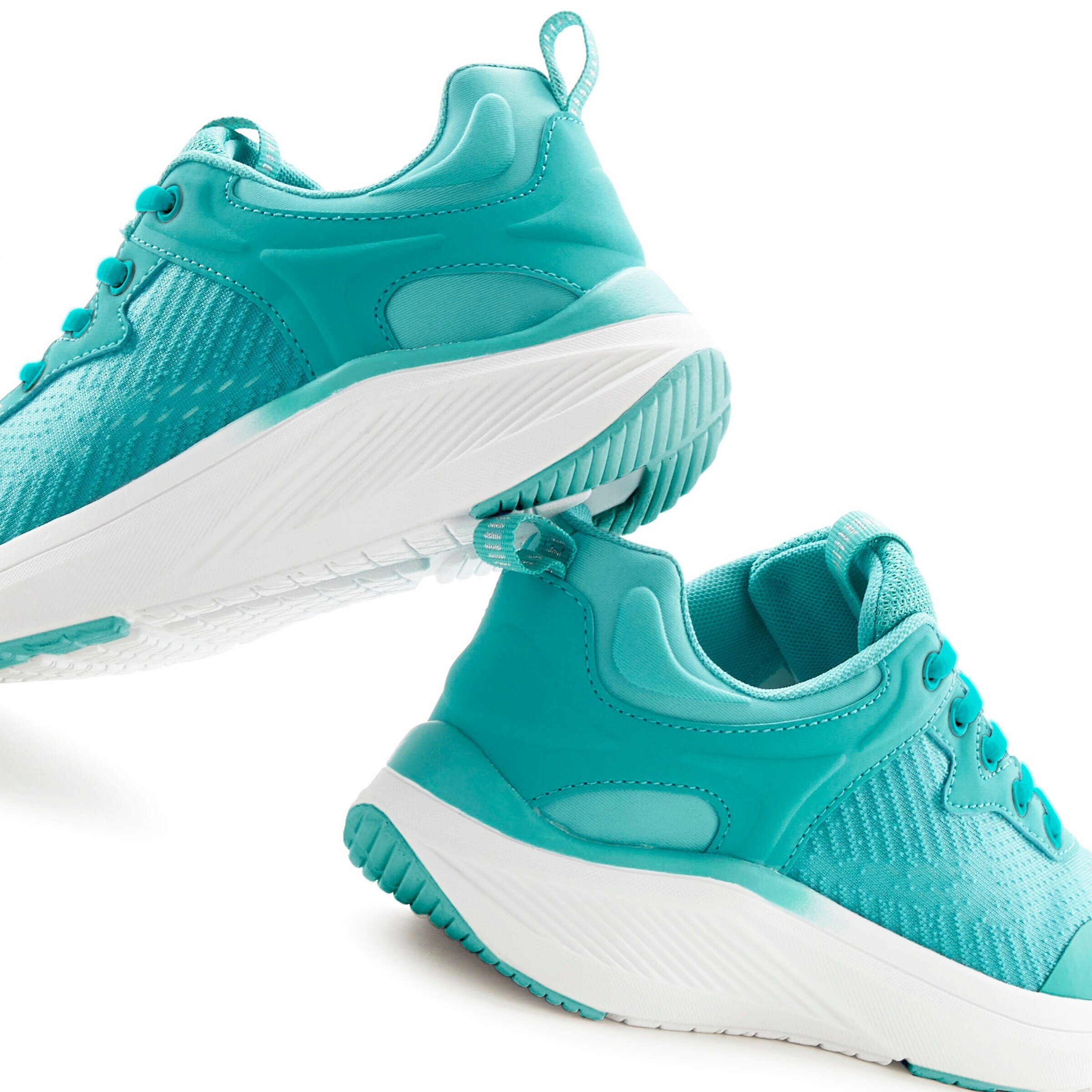 LASCANA Σνίκερ χαμηλό σε πράσινο