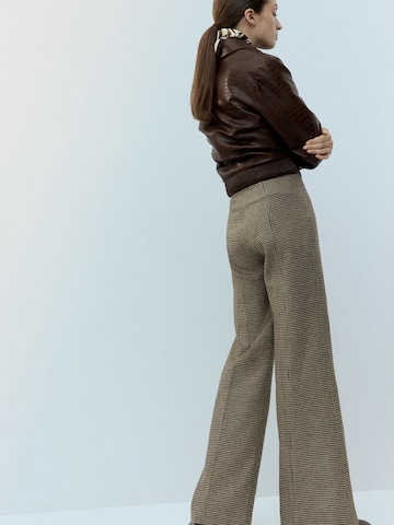 Wide Leg Pantalon à plis 'Gina' MANGO en marron