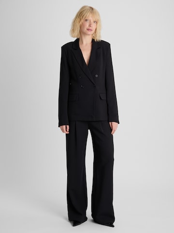 Sacou 'Inga' de la Guido Maria Kretschmer Women pe negru