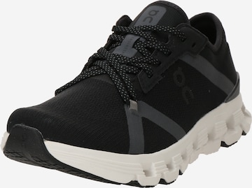 On Juoksukengät 'X 4 Ad' värissä musta: etupuoli