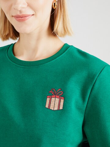 ONLY Sweatshirt 'ONLYDA' in Green
