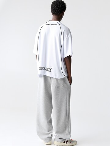Loosefit Pantalon Pull&Bear en gris