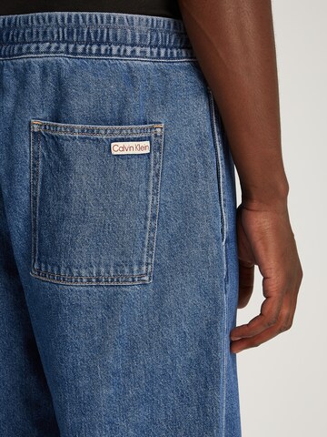 Calvin Klein Jeans Loosefit Farkut 'PULL ON 90'S' värissä sininen
