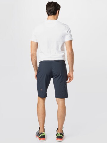 MAMMUT Regular Shorts 'Runbold' in Schwarz