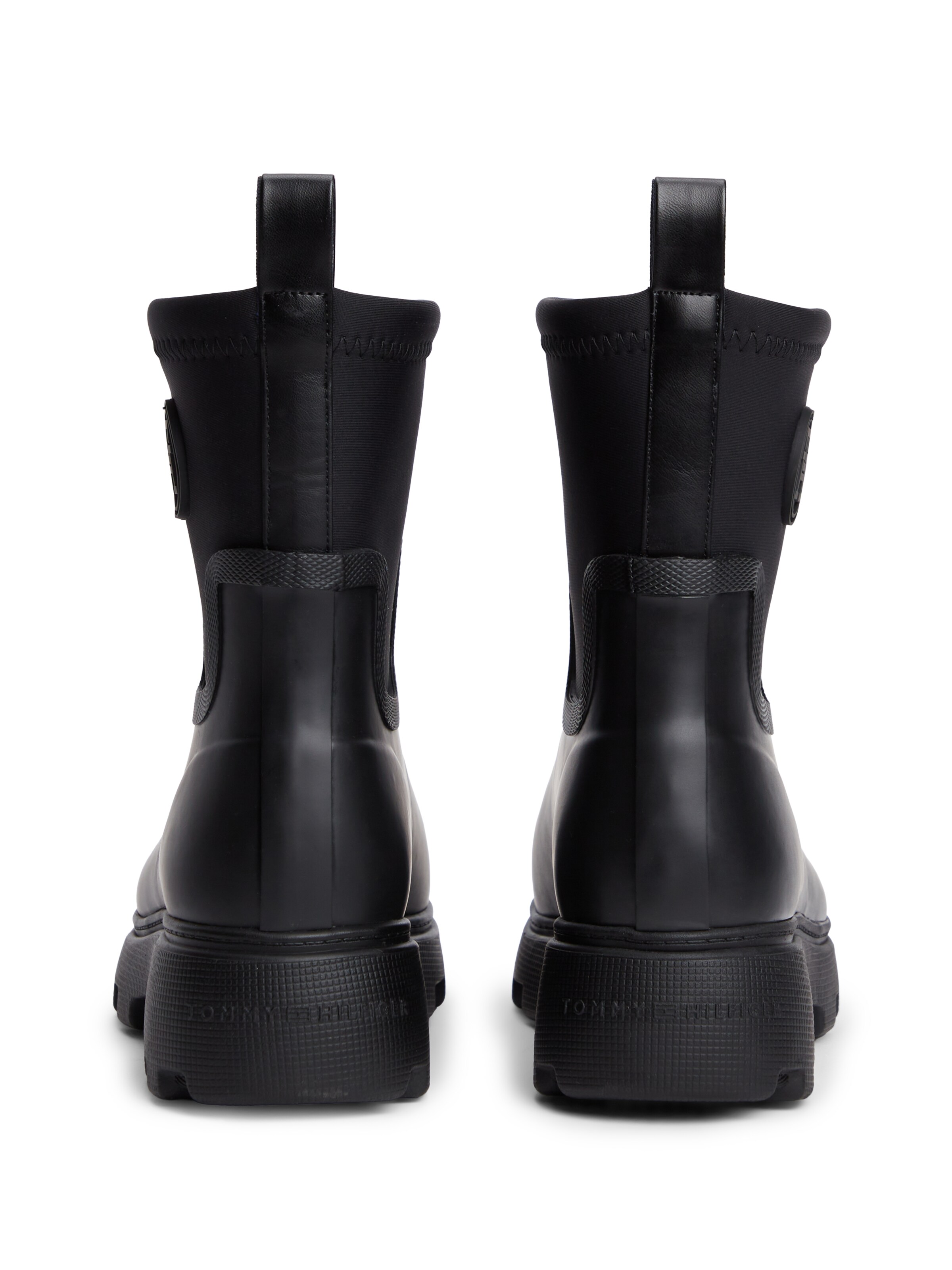 Botine de la TOMMY HILFIGER pe negru